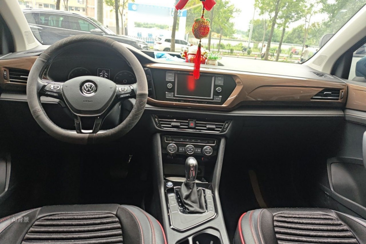 Volkswagen Tharu 2020 #11 Volkswagen Tharu 2020 car image #11