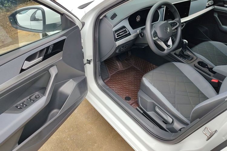 Volkswagen Lavida 2023 car image #16