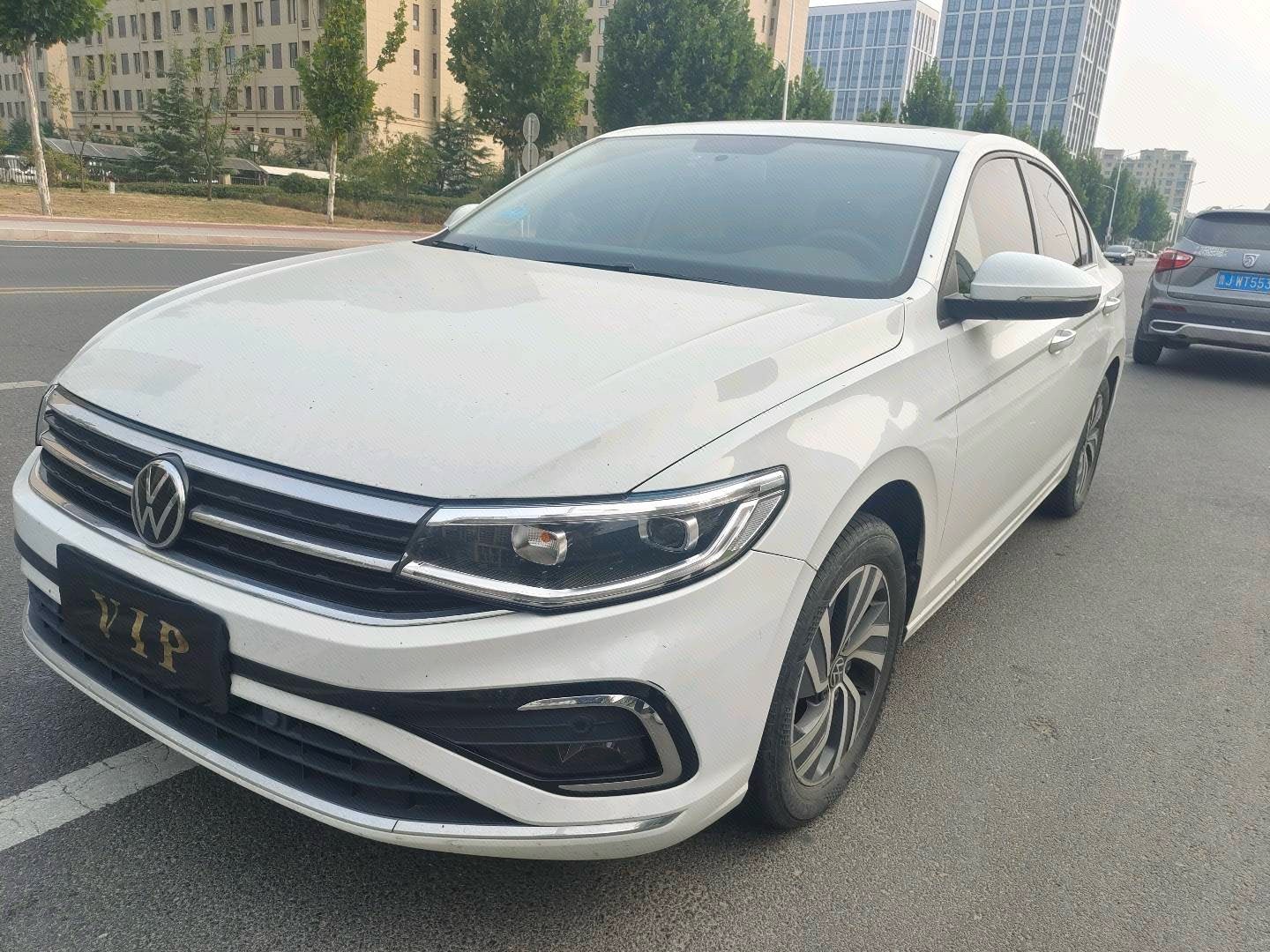 2023 immagine di auto 