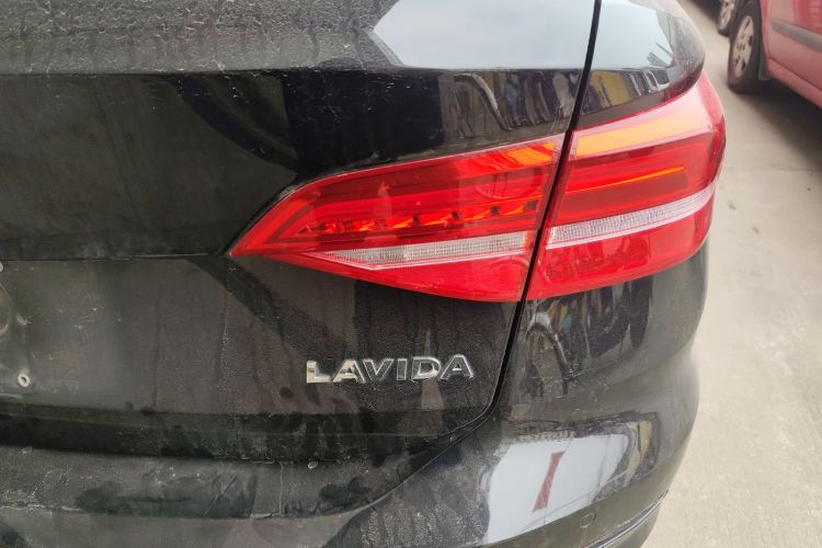 Volkswagen Lavida 2020 car image #8