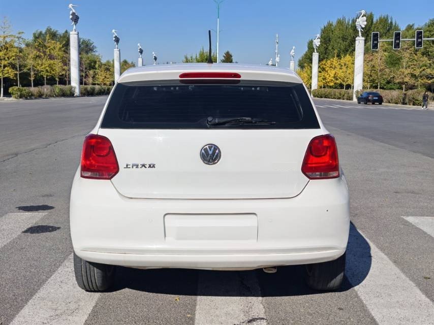 Volkswagen Polo 2014 #8 Volkswagen Polo 2014 car image #8
