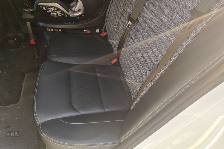 GEELY Emgrand 2018 image de voiture #19