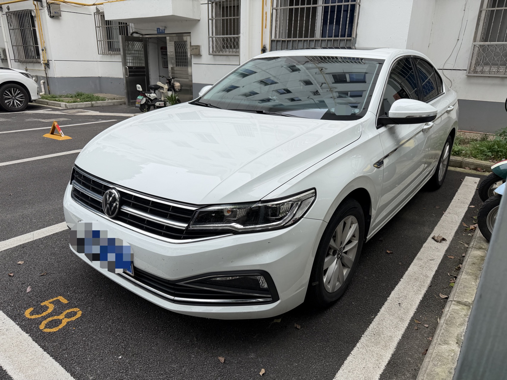 Volkswagen Bora 2022 car image 