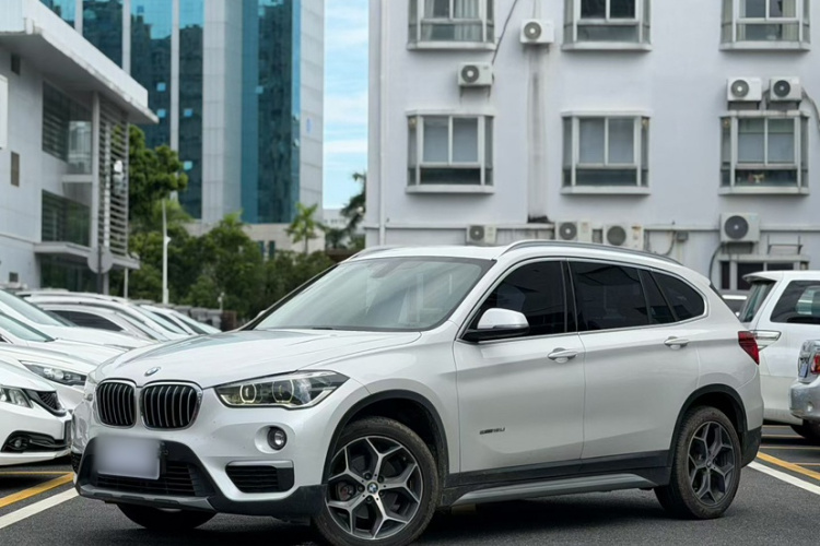 BMW X1 2018 #2 BMW X1 2018 car image #2