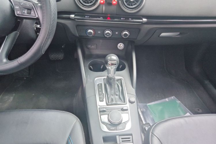 Audi A3 2018 #14 Audi A3 2018 car image #14