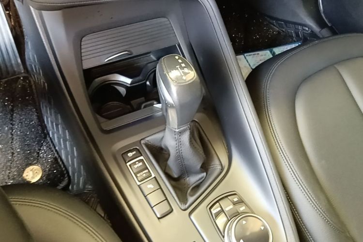 BMW X1 2017 car image #14