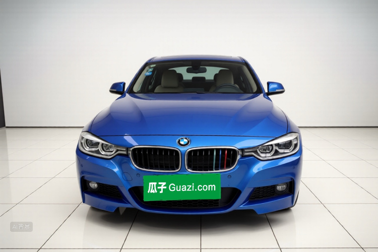 BMW 3 Series 2019 صورة سيارة #3
