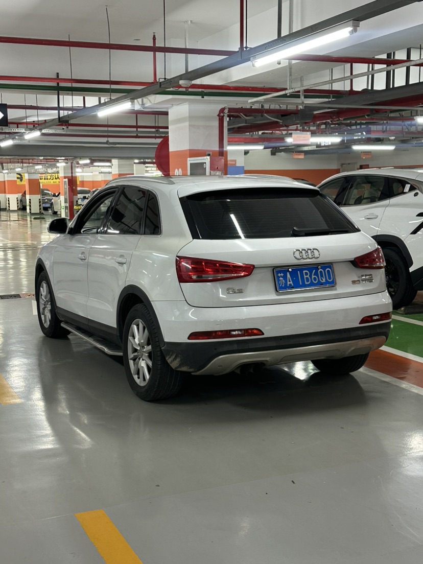 Audi Q3 2015 #5 Audi Q3 2015 car image #5