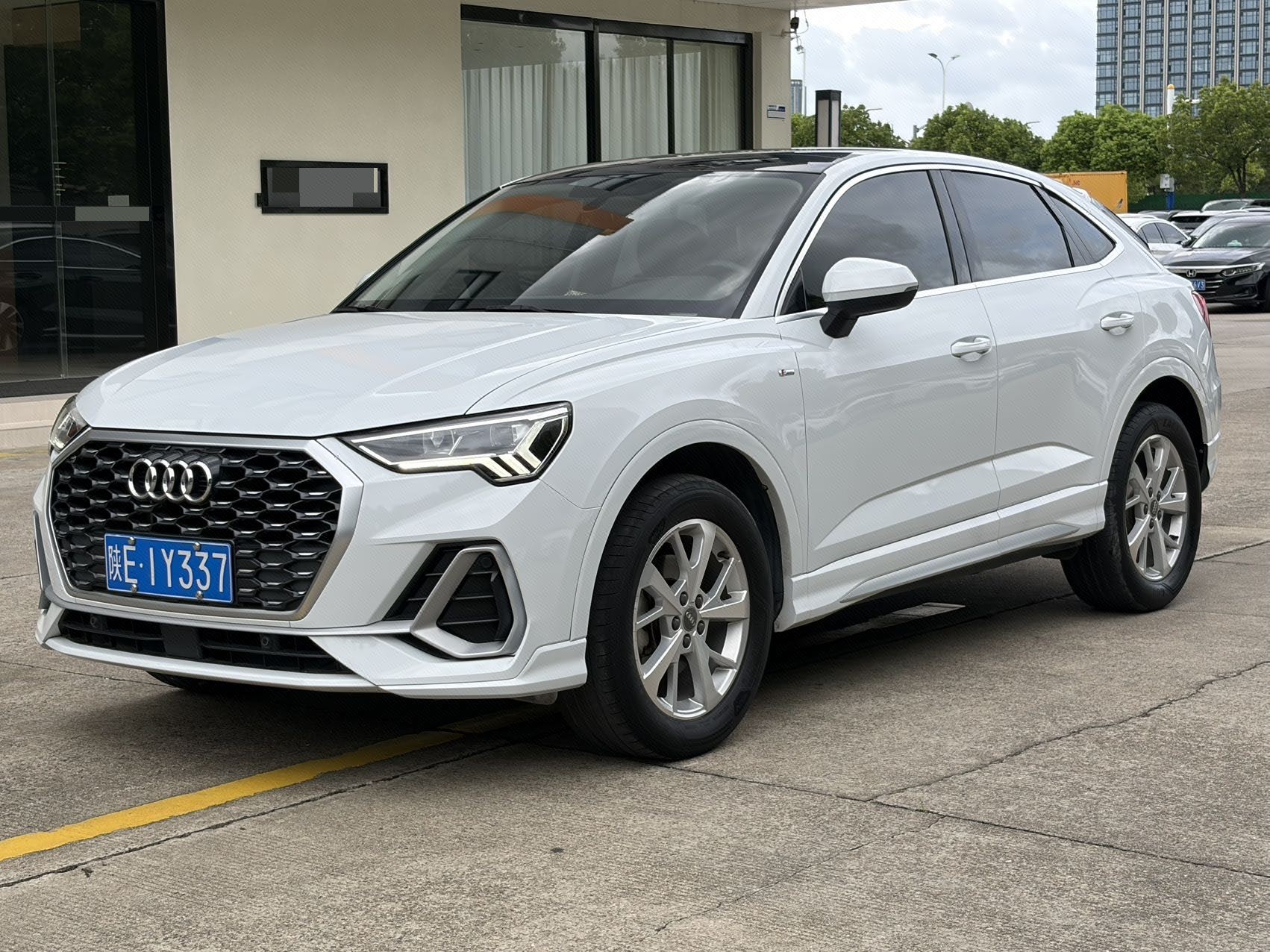 2021 2021 car image