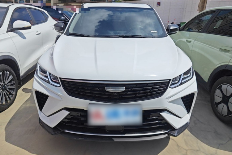 GEELY Coolray 2025 #3 GEELY Coolray 2025 car image #3