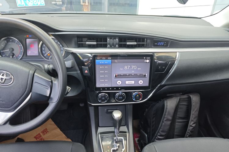 Toyota Corolla 2016 car image #13