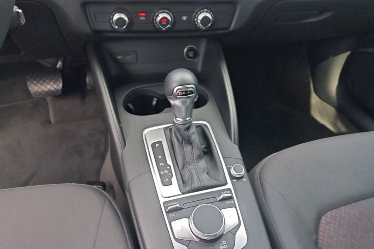 Audi A3 2020 car image #14