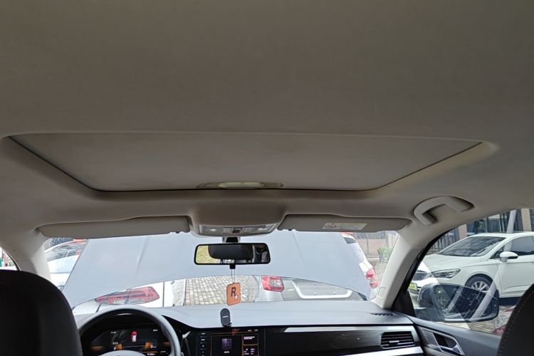 Volkswagen Lavida 2021 car image #18