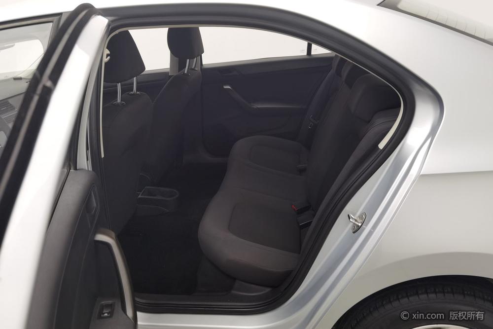 Volkswagen Santana 2015 car image #19