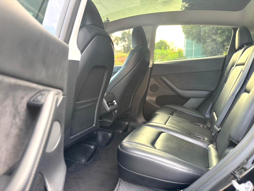 Tesla Model Y 2023 #3 Tesla Model Y 2023 car image #3
