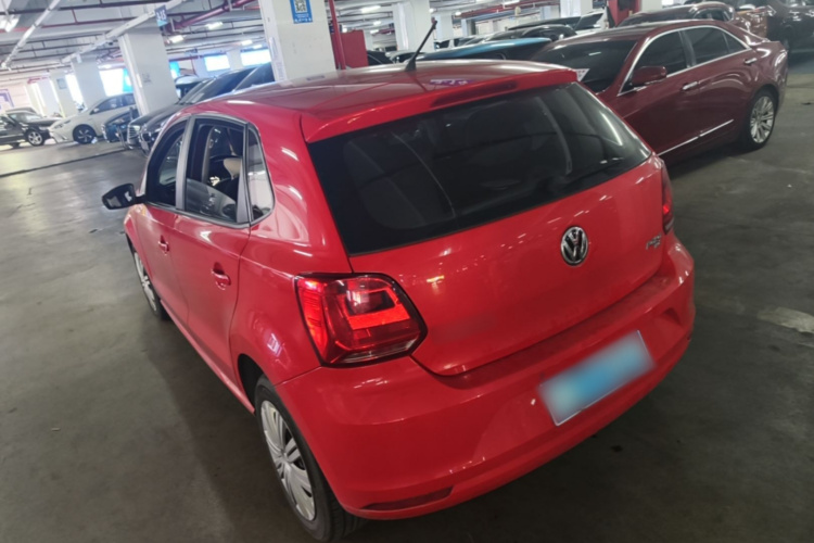 Volkswagen Polo 2018 car image #5