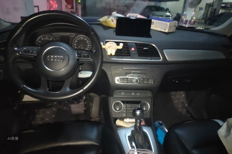 Audi Q3 2017 #11 Audi Q3 2017 car image #11