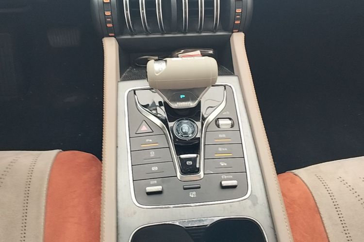 BYD Yuan Plus 2023 صورة سيارة #14