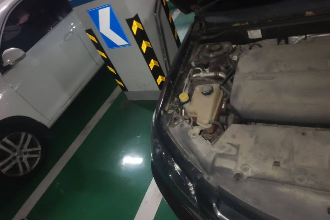 GEELY Emgrand 2015 #11 GEELY Emgrand 2015 car image #11