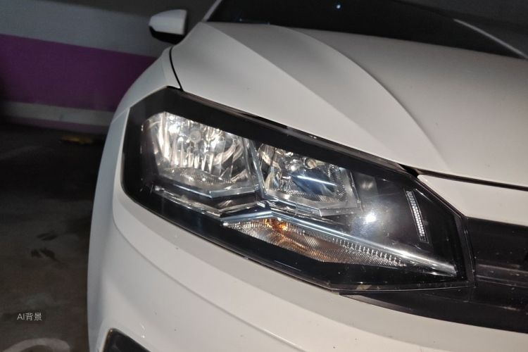 Volkswagen Polo 2020 car image #8