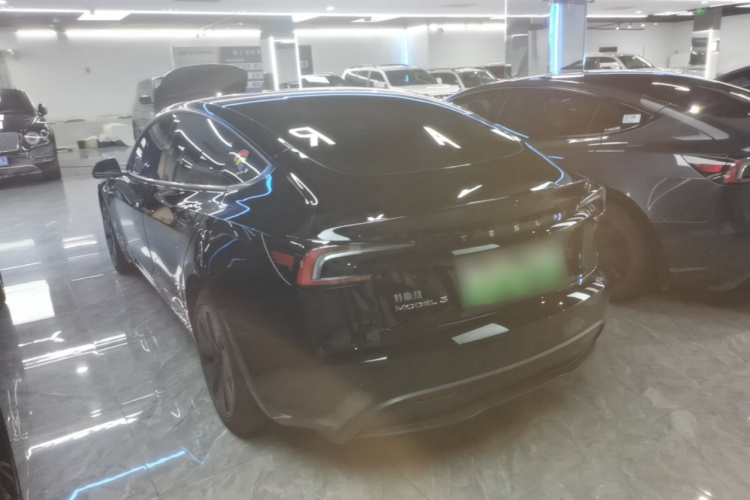 Tesla Model 3 2023 #7 Tesla Model 3 2023 immagine di auto #7