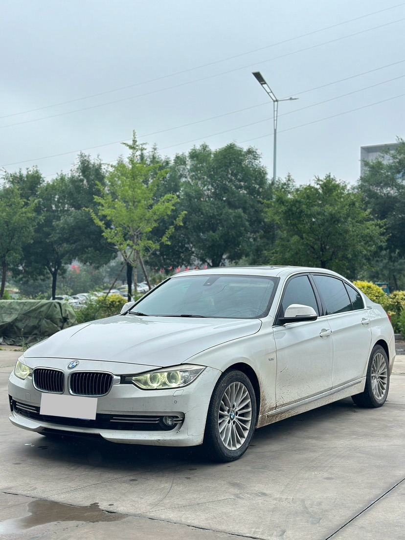 BMW 3 Series 2013 BMW 3 Series 2013 car image