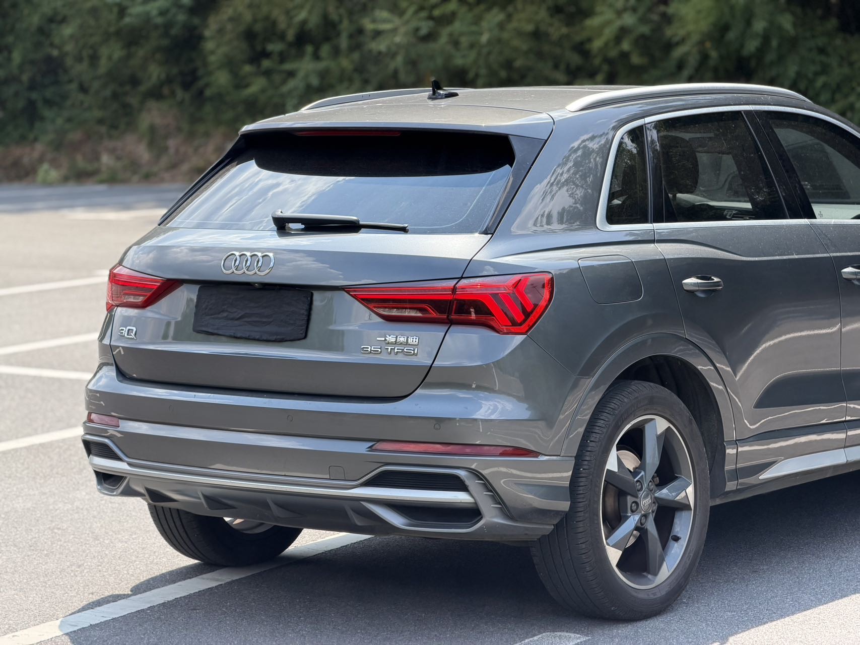 Audi Q3 2019 car image #20