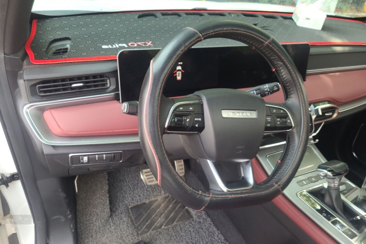 Jetour X70 PLUS 2021 car image #12