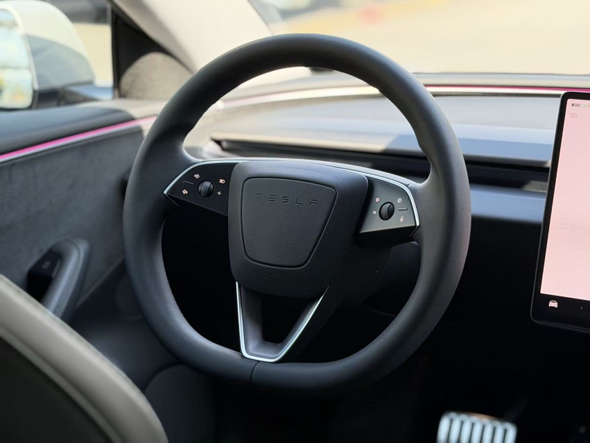 Tesla Model 3 2025 #6 Tesla Model 3 2025 car image #6