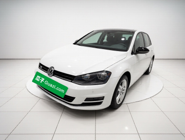 Volkswagen Golf 2017 Volkswagen Golf 2017 car image