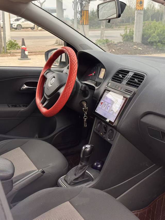 Volkswagen Polo 2019 #4 Volkswagen Polo 2019 car image #4