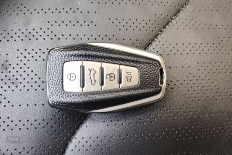 GEELY Emgrand 2022 #10 GEELY Emgrand 2022 car image #10