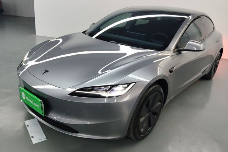 Tesla Model 3 2025 #2 Tesla Model 3 2025 car image #2