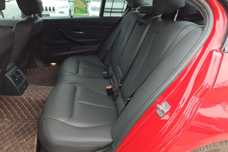 BMW 3 Series 2017 #17 BMW 3 Series 2017 car image #17