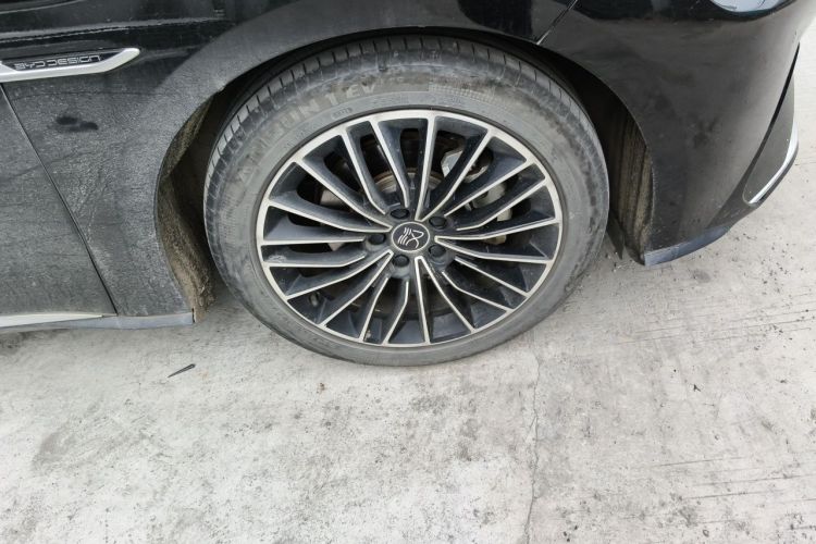 BYD Han 2021 car image #9