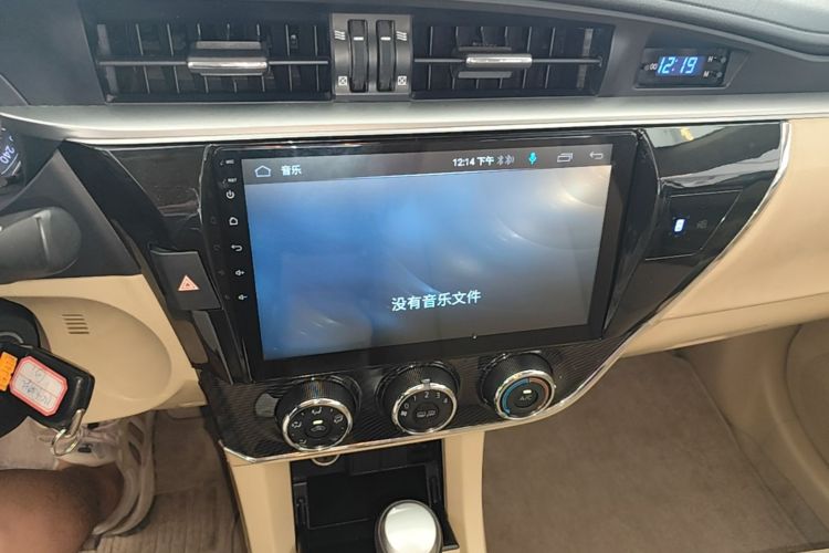 Toyota Corolla 2014 car image #13