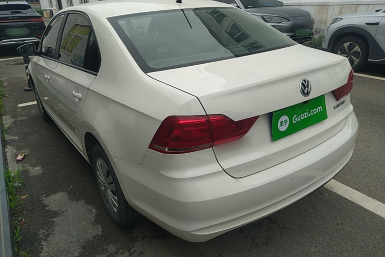Volkswagen Santana 2021 car image #5