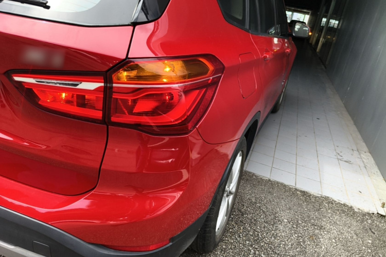 BMW X1 2018 car image #8