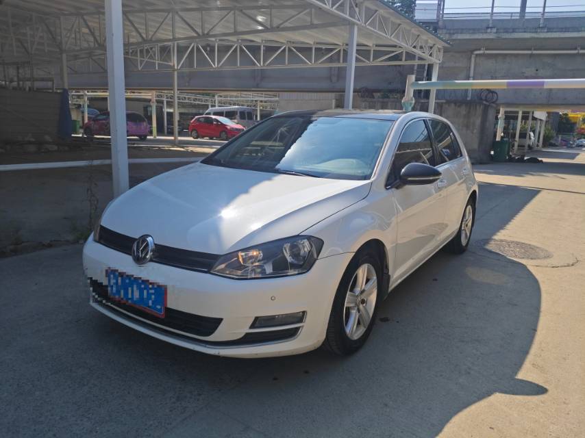 Volkswagen Golf 2017 Volkswagen Golf 2017 car image
