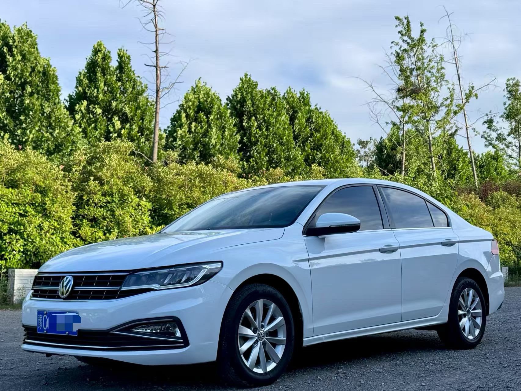 Volkswagen Bora 2019 car image 