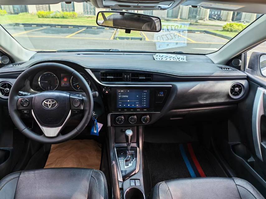 Toyota Corolla 2018 #4 Toyota Corolla 2018 car image #4