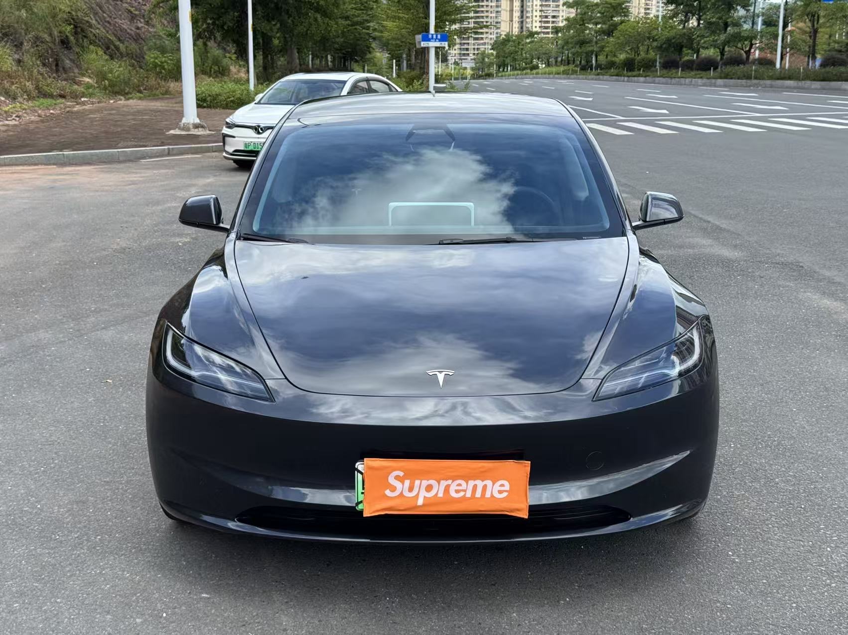 Tesla Model 3 2025 #2 Tesla Model 3 2025 car image #2