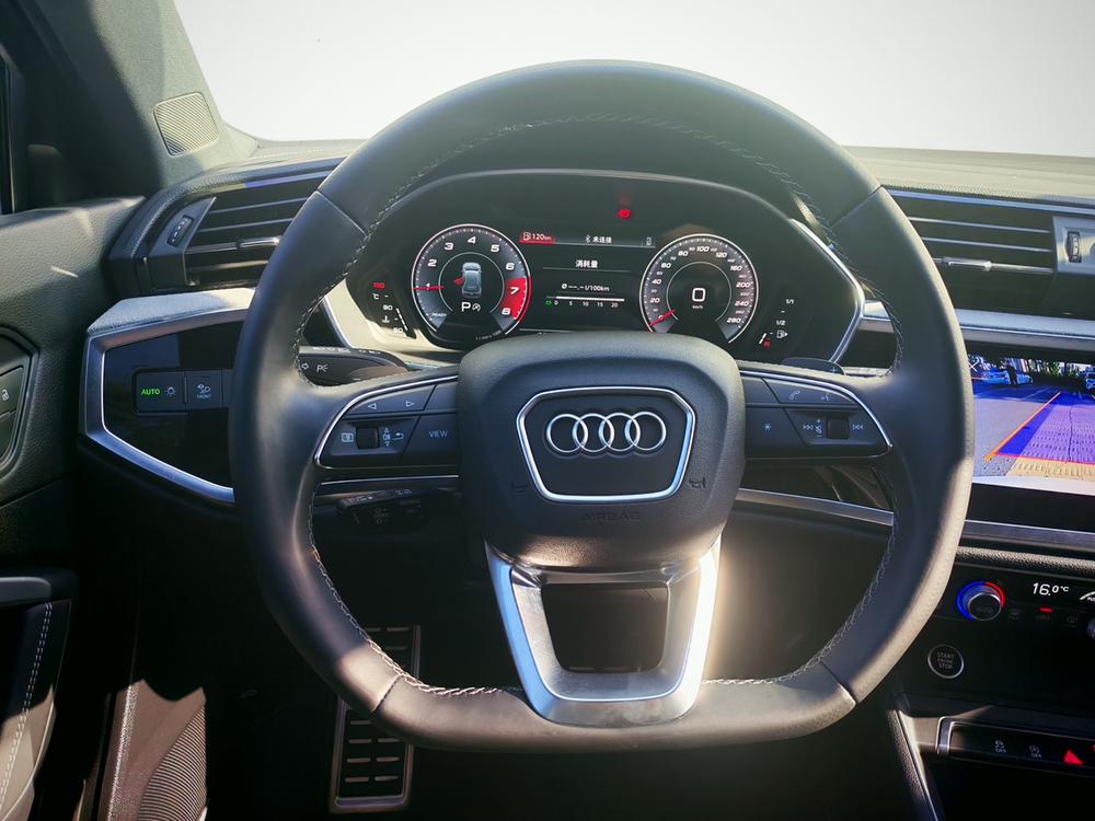 Audi Q3 2024 #15 Audi Q3 2024 car image #15