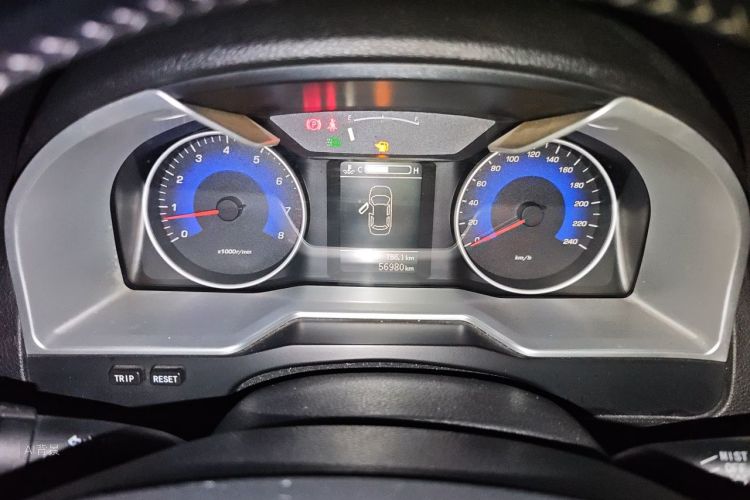 GEELY Emgrand 2016 #13 GEELY Emgrand 2016 car image #13