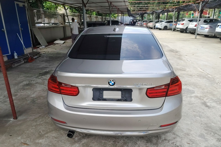 BMW 3 Series 2015 #6 BMW 3 Series 2015 car image #6