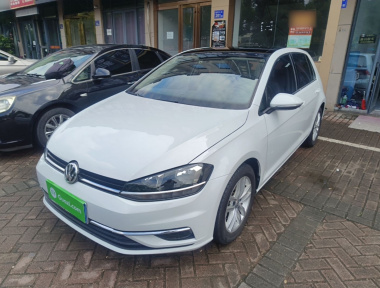 Volkswagen Golf 2018 car image 
