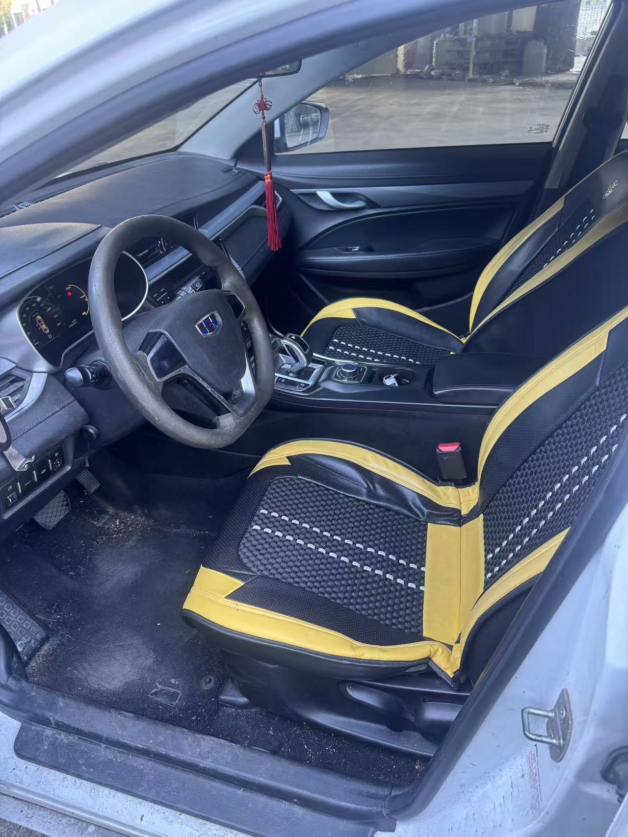 GEELY Emgrand New Energy 2019 #5 GEELY Emgrand New Energy 2019 imagen de coche #5