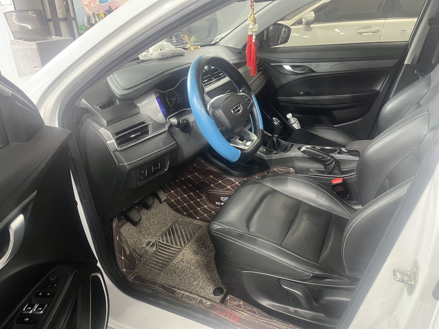GEELY Emgrand 2021 #5 GEELY Emgrand 2021 car image #5