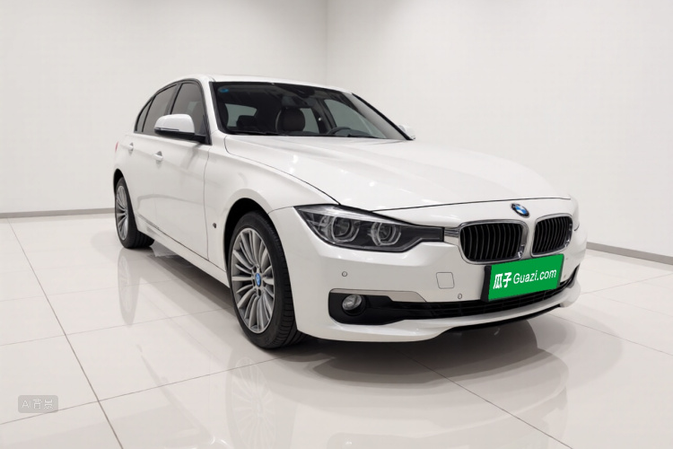 BMW 3 Series 2018 car image #4