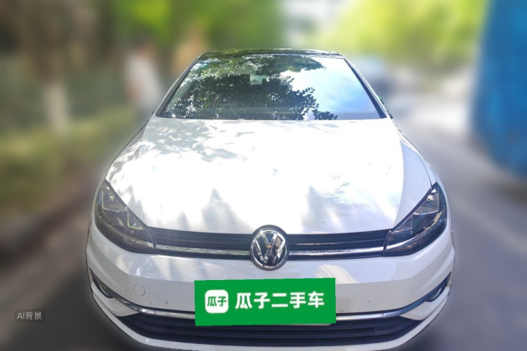 Volkswagen Golf 2019 car image #3